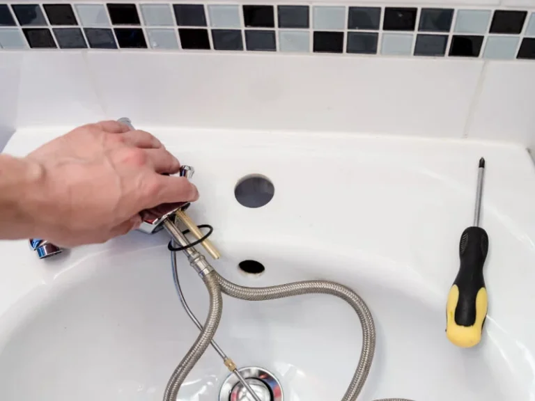 Tại sao phải thau rửa bể nước ngầm định kỳ